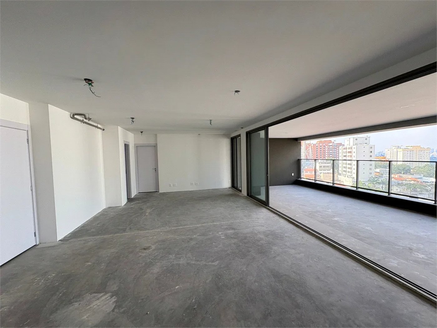 Apartamento à venda com 3 suítes em Alto da Lapa, São Paulo, SP