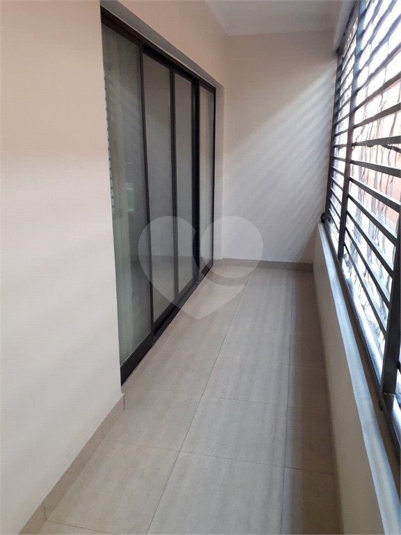 Casa Térrea à venda com 3 quartos, sendo 1 suíte,  em Vila Áurea, Poá, SP