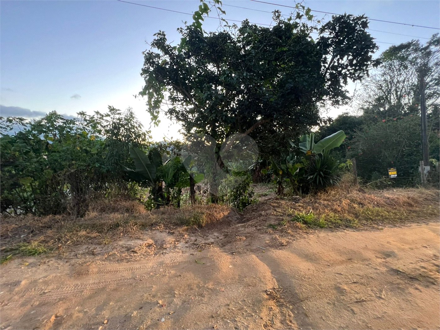 Terreno à venda no Centro, Paraibuna, SP