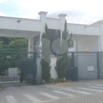 Casa à venda com 3 quartos, sendo 1 suíte,  no condomínio Forest Hills, Guarulhos - SP