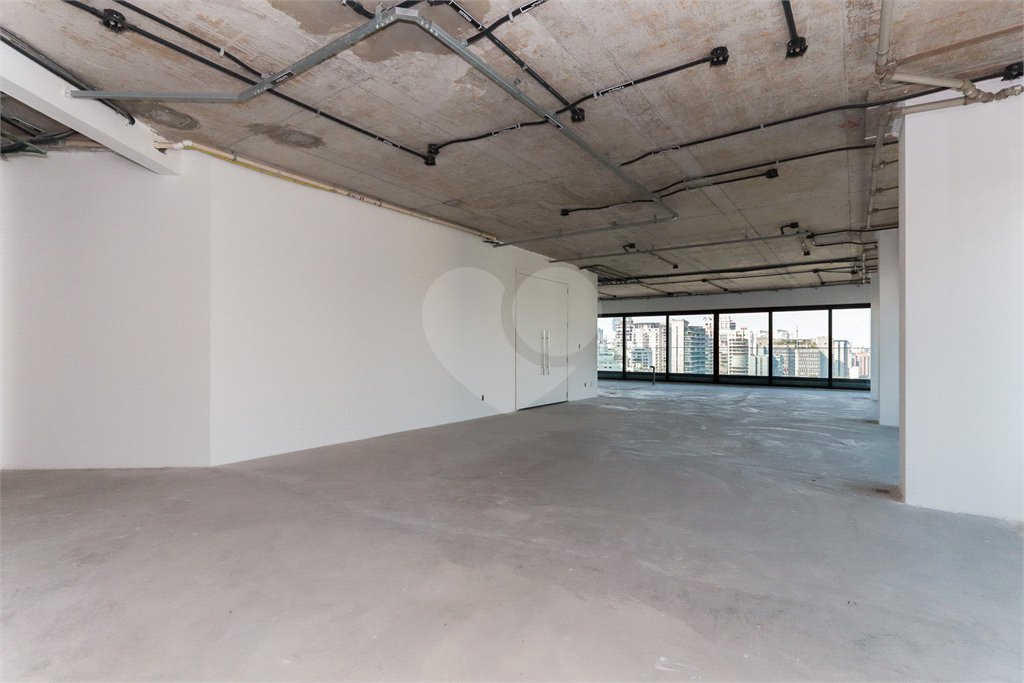 Apartamento à venda com 4 suítes em Cidade Jardim, São Paulo, SP