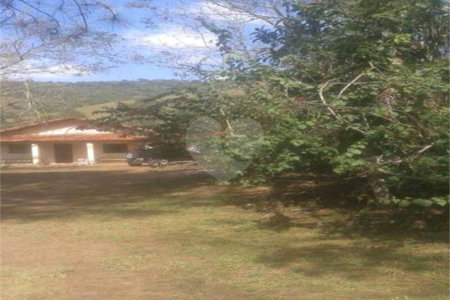 Terreno à venda em Bairro do Cambará, São Roque, SP