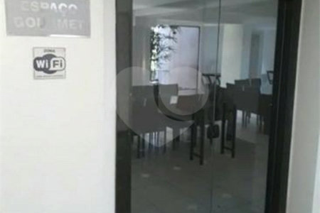 Apartamento à venda com 2 quartos, sendo 1 suíte,  em Paraíso do Morumbi, São Paulo, SP