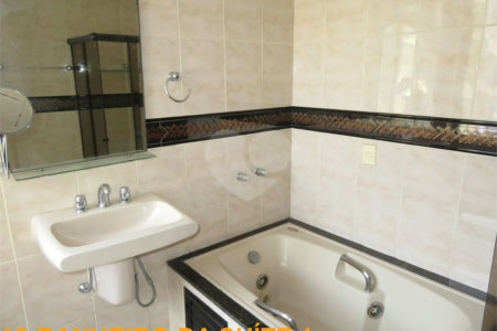 Apartamento à venda com 4 quartos, sendo 2 suítes,  em Tijuca, Rio de Janeiro, RJ