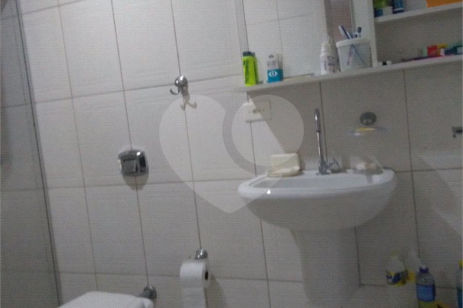 Sobrado à venda com 4 quartos, sendo 3 suítes, em Limão, São Paulo, SP