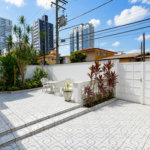 Casa dos Sonhos no Canal 6 – Piscina, Privacidade e 450m² de Terreno