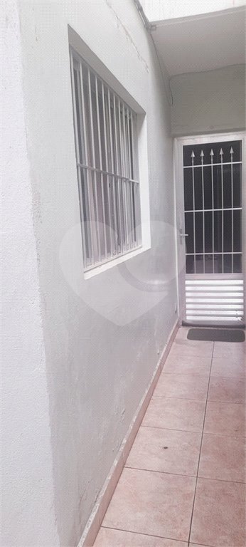 Casa à venda com 3 quartos em Jardim Santa Helena, Itaquaquecetuba, SP