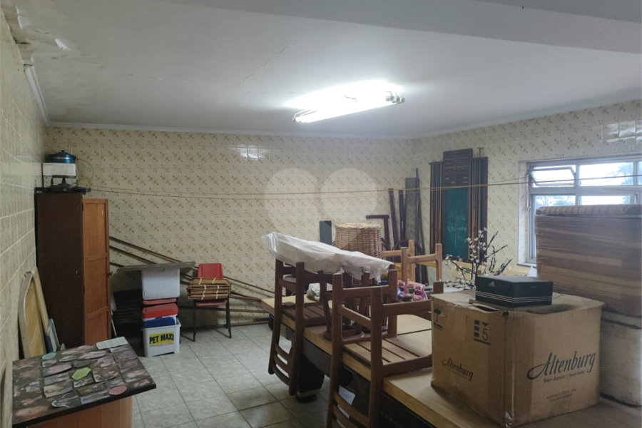 Casa à venda com 4 quartos, sendo 2 suítes, no condomínio Chácara das Rosas, São Paulo - SP