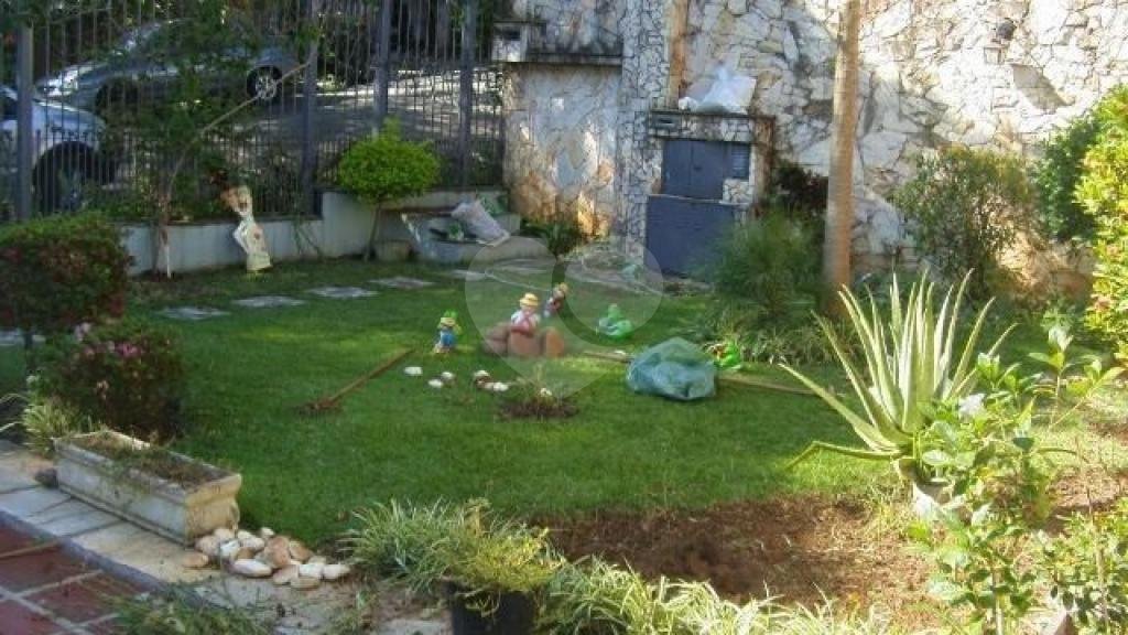 Casa Térrea à venda com 3 quartos, sendo 1 suíte, em Vila Albertina, São Paulo, SP