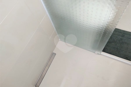 AMPLO APARTAMENTO COM LAZER