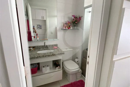 Apartamento à venda com 3 suítes em Santa Teresinha, São Paulo, SP