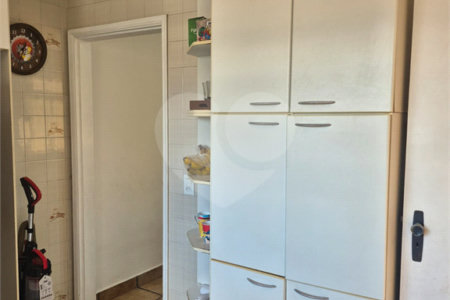 Casa à venda com 3 quartos, sendo 1 suíte, em Jardim Umuarama, São Paulo, SP