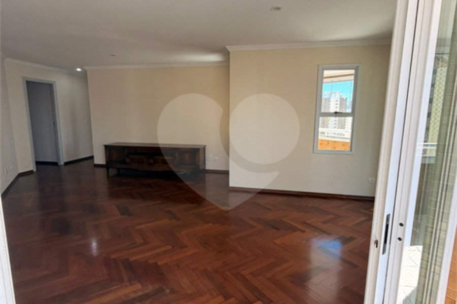 Apartamento à venda com 3 suítes em Santana, São Paulo, SP