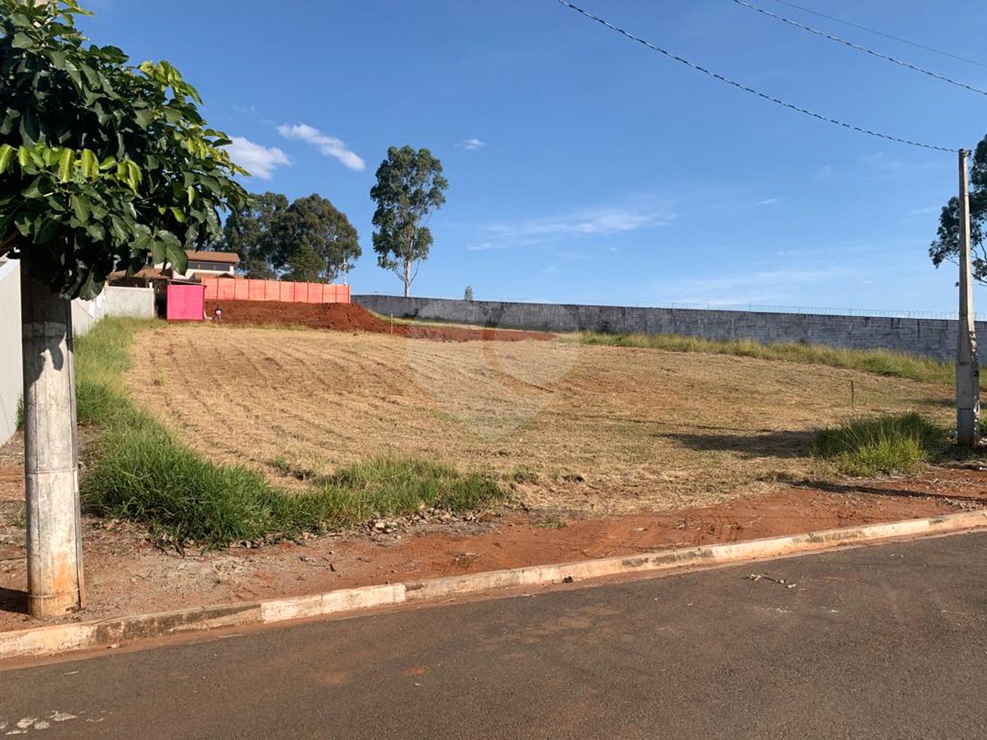 Terreno à venda em Cachoeira, Atibaia, SP