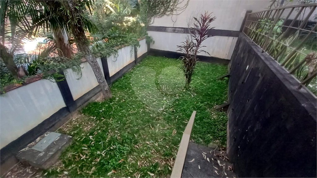 Sobrado à venda com 4 quartos, sendo 2 suítes, em Tremembé, São Paulo, SP