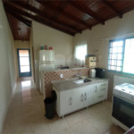 Chácara à venda com 6 quartos, sendo 1 suíte,  em Cercadinho, Alambari, SP