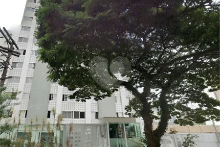 Apartamento à venda com 3 quartos, sendo 1 suíte, em Vila Cordeiro, São Paulo, SP