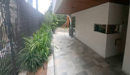 Apartamento à venda com 3 quartos, sendo 1 suíte,  em Pinheiros, São Paulo, SP