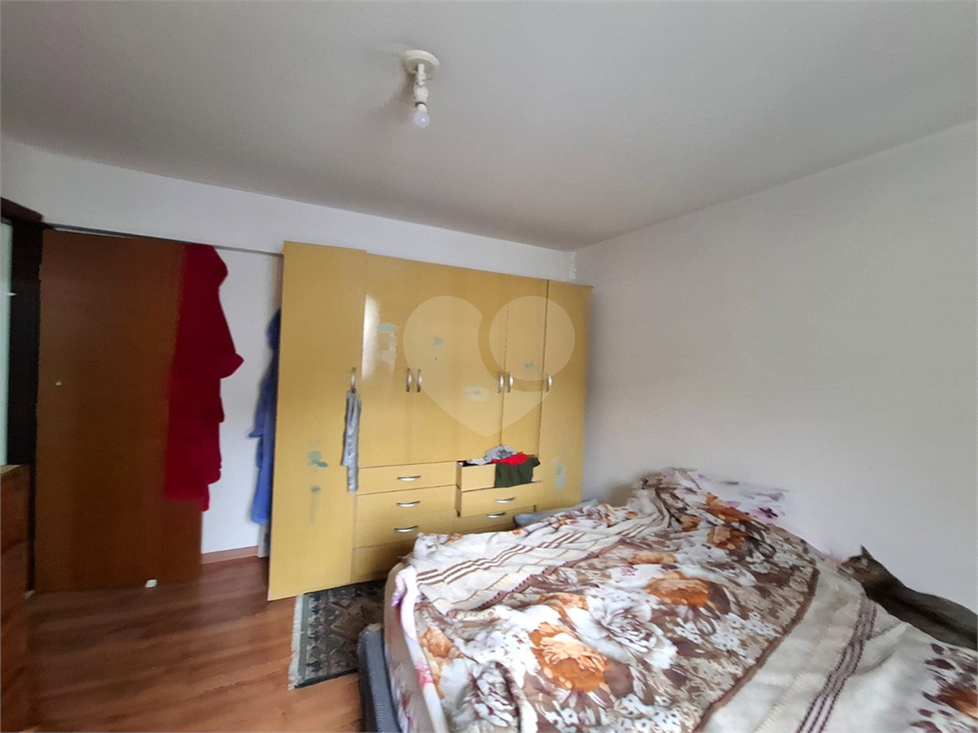 Sobrado venda ou locação HORTO com 254m2, 4 quartos, 2 sala, 2 cozinha, quintal e 3 vagas de garagem