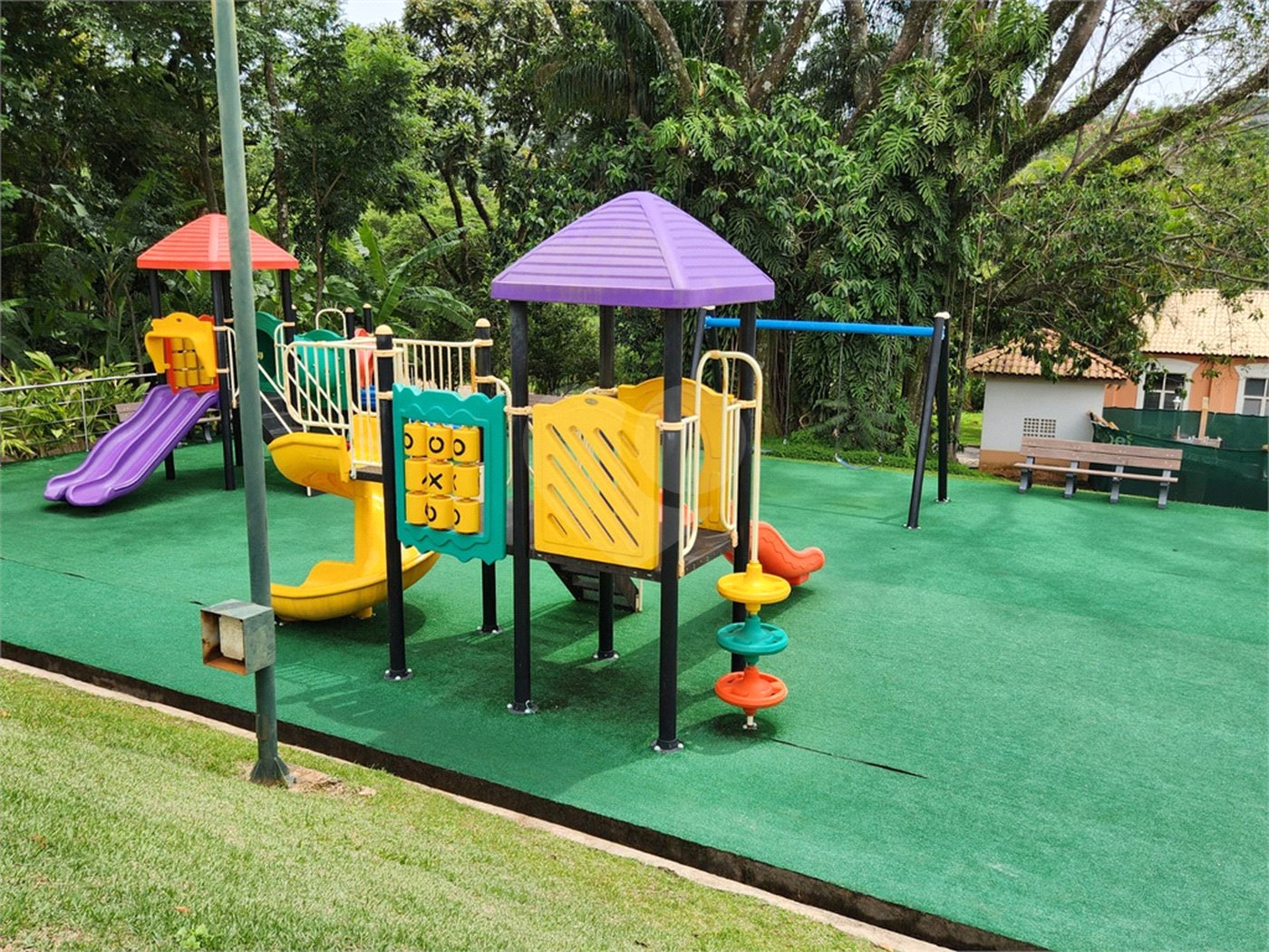 Terreno à venda no condomínio Santa Isabel I, Louveira - SP