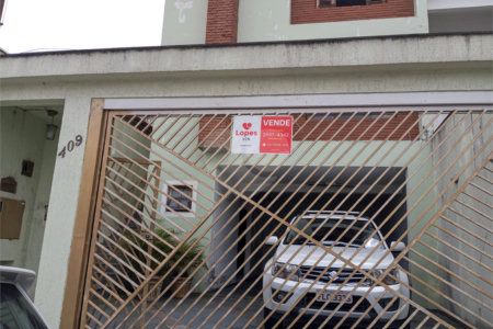 Casa à venda com 3 quartos, sendo 1 suíte, em Vila Nivi, São Paulo, SP