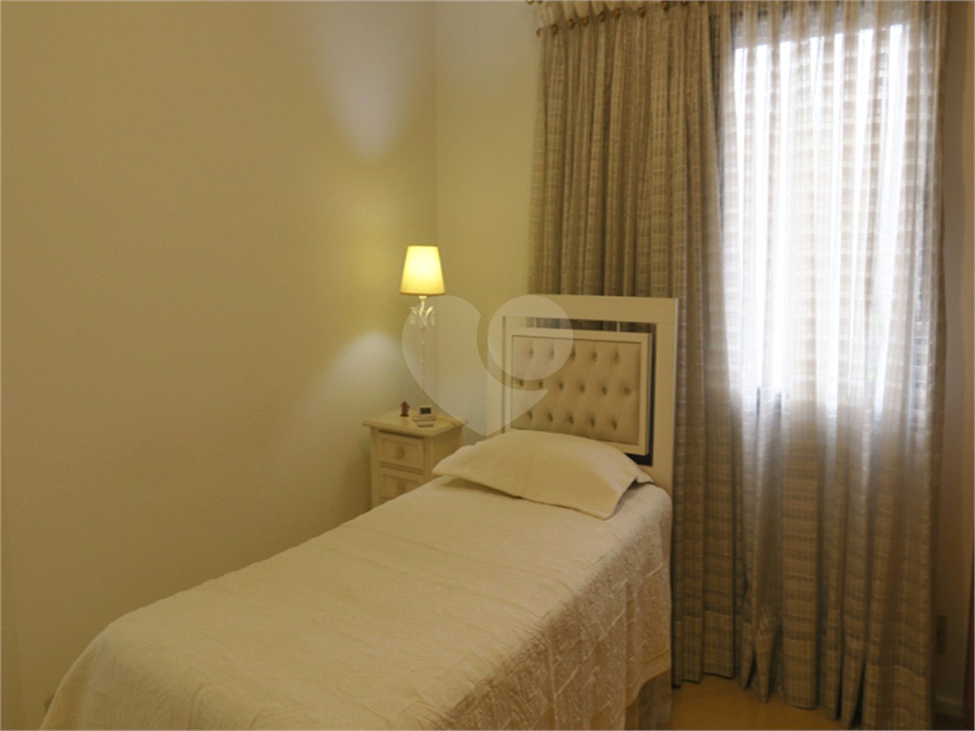 Apartamento à venda com 3 suítes em Vila Suzana, São Paulo, SP