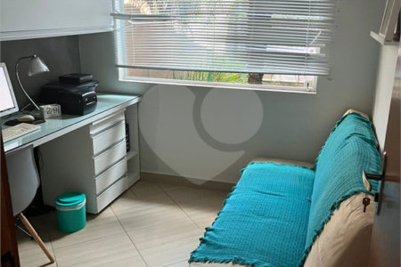 Casa à venda com 3 quartos, sendo 1 suíte,  em Vila Suissa, Mogi das Cruzes, SP
