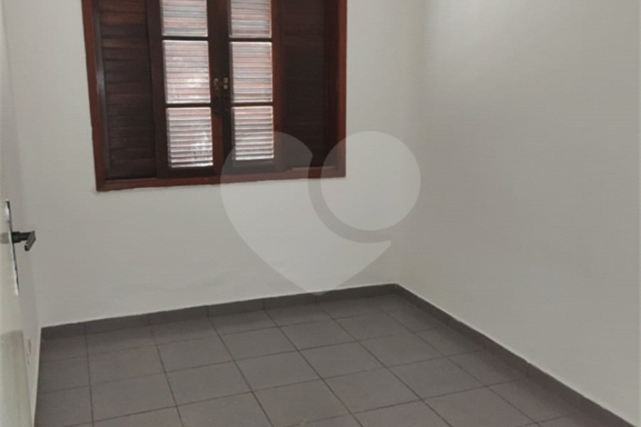 Sobrado à venda com 3 quartos, sendo 1 suíte, em Vila Nova Mazzei, São Paulo, SP
