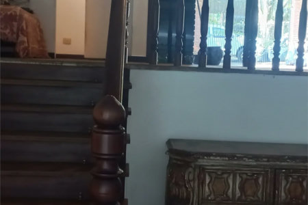 Casa à venda com 3 quartos, sendo 2 suítes,  em Morumbi, São Paulo, SP