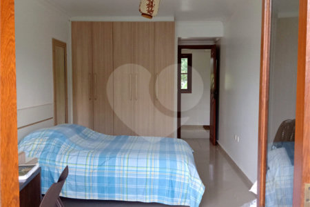 Casa de Vila à venda com 4 suítes em Guarapiranga, São Paulo, SP