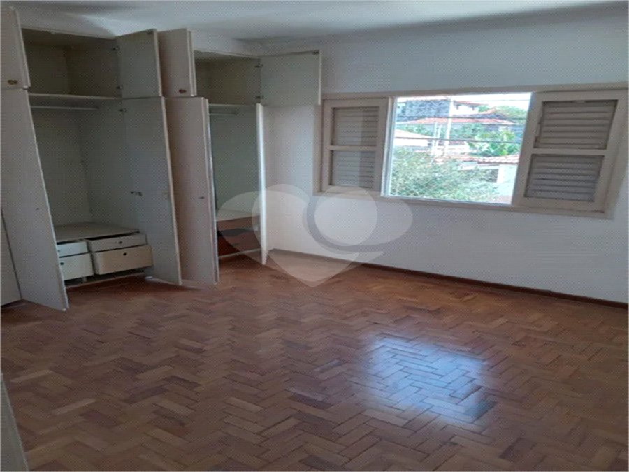 Sobrado à venda com 3 quartos em Planalto Paulista, São Paulo, SP
