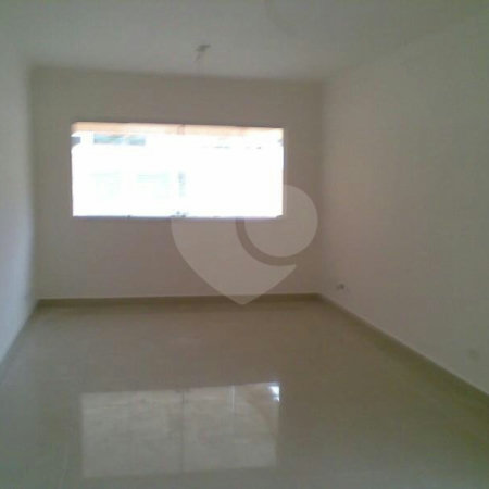 Sobrado à venda com 4 quartos, sendo 2 suítes, em Vila Sônia, São Paulo, SP