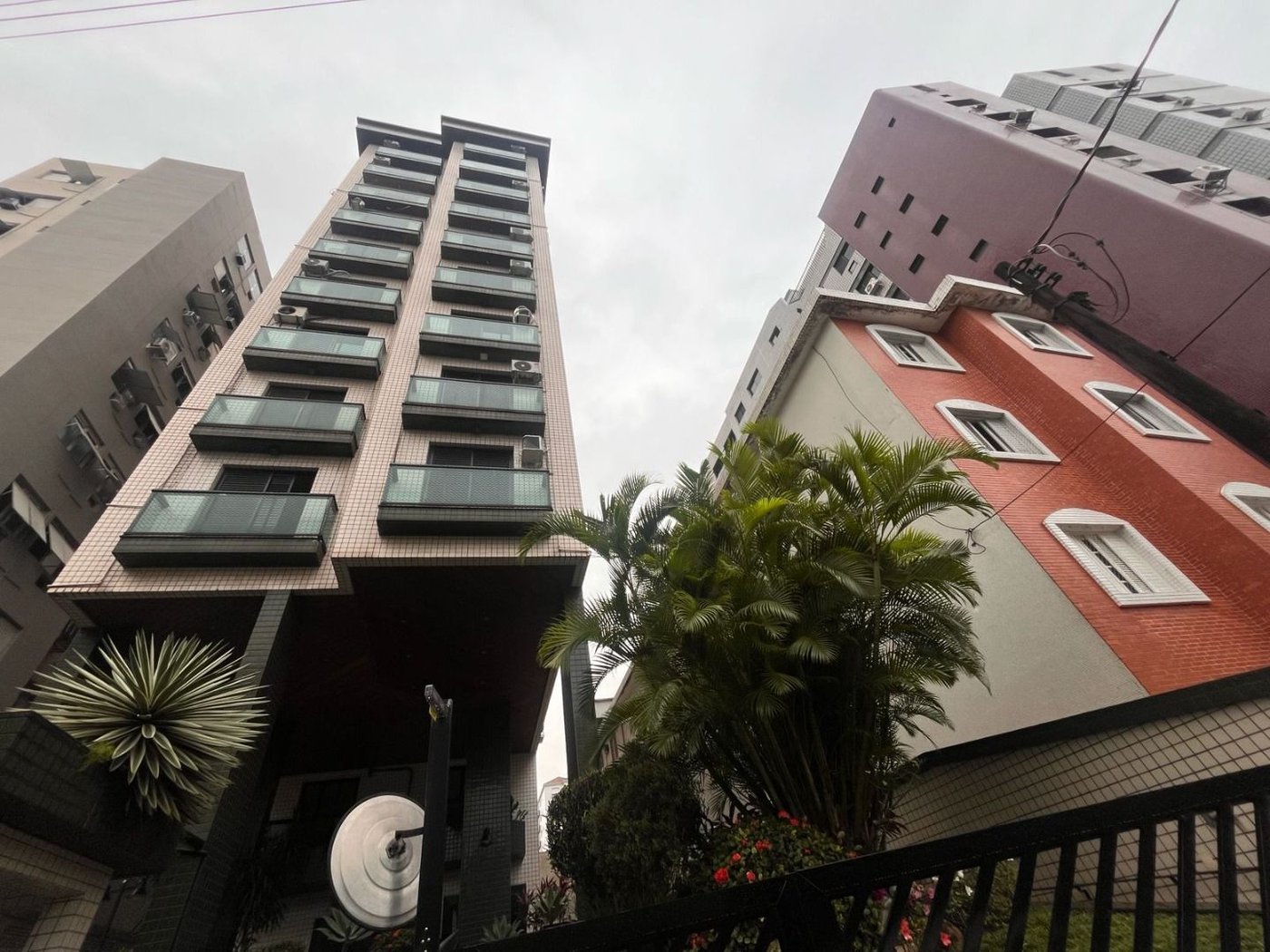 Apartamento com 2 dormitórios à venda, 84 m² por R$ 560.000,00 - Campo Grande - Santos/SP