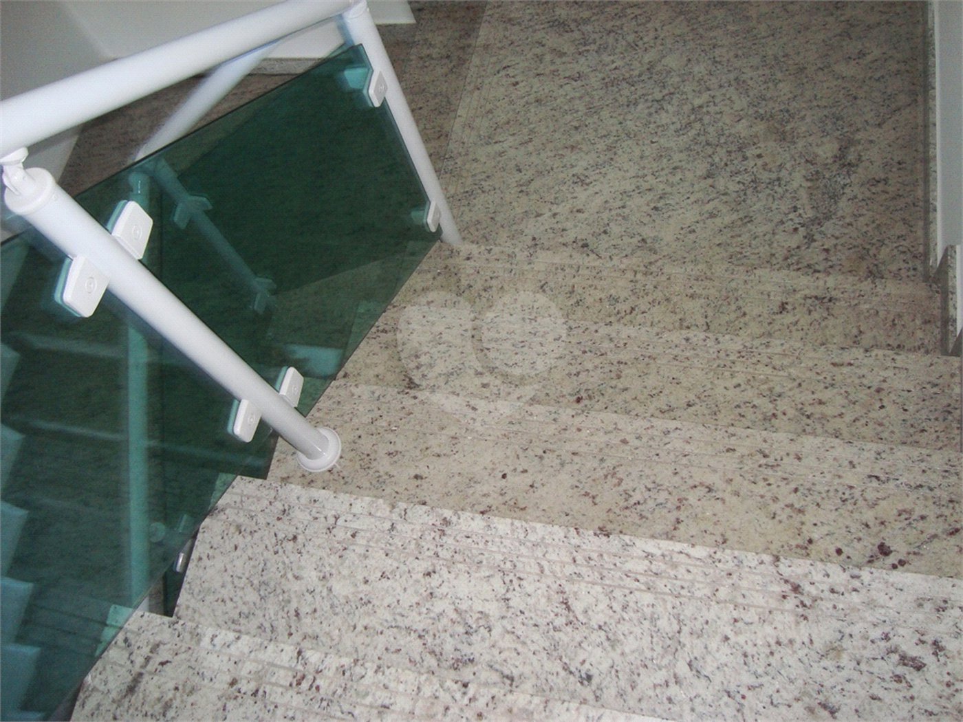 Casa à venda com 2 quartos no condomínio Garda, São Paulo - SP