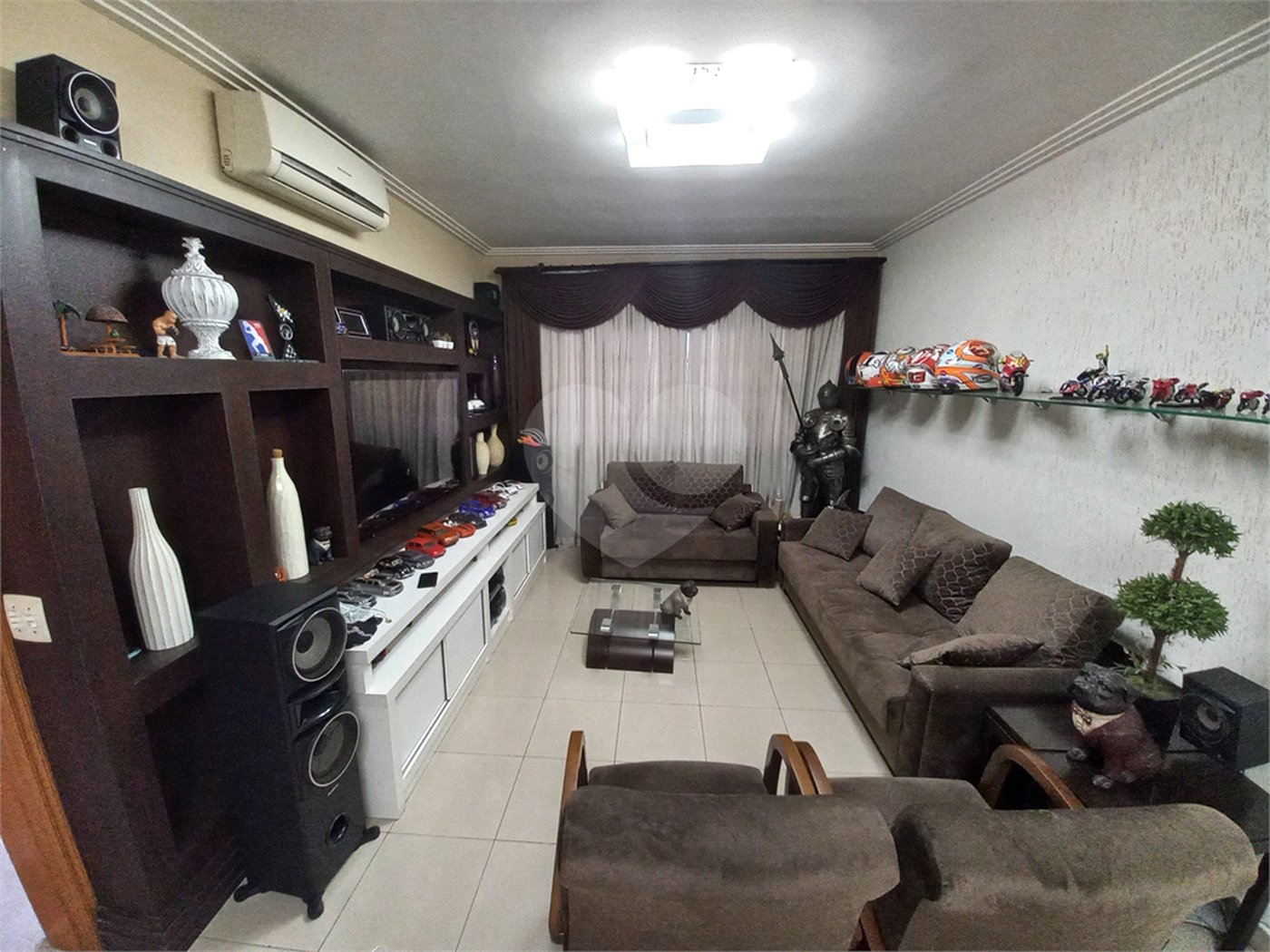Sobrado à venda com 4 suítes em Paraíso do Morumbi, São Paulo, SP
