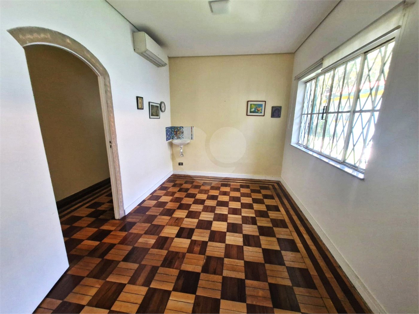 Casa Térrea à venda com 5 quartos em Jardim Petrópolis, São Paulo, SP