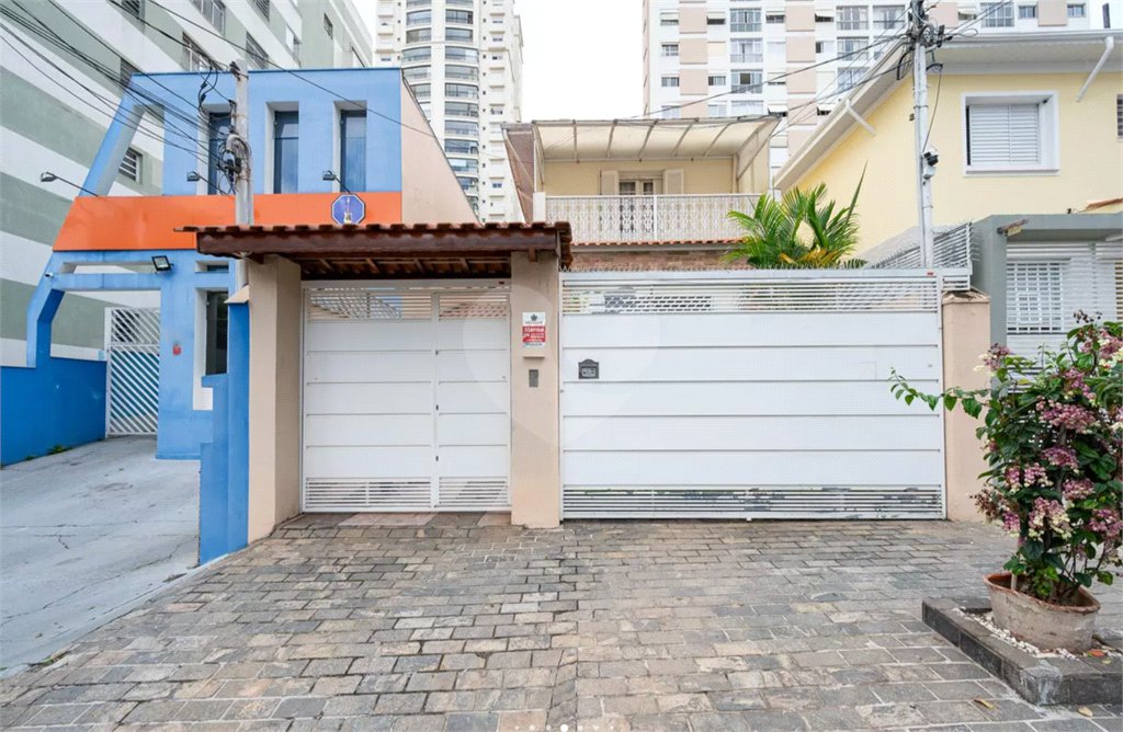 Sobrado à venda com 4 quartos, sendo 2 suítes, em Vila Clementino, São Paulo, SP