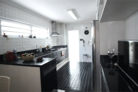 Apartamento à venda com 3 quartos, sendo 1 suíte, em Higienópolis, São Paulo, SP