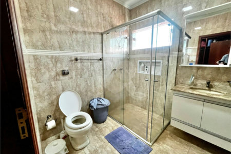 Casa à venda com 4 suítes em Vila Mazarino, Itapetininga, SP