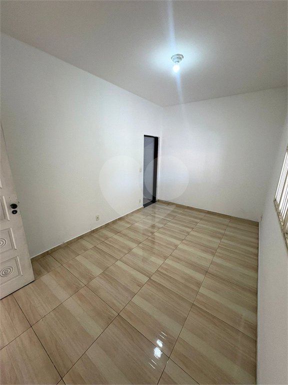 Casa Térrea à venda com 2 quartos em Jardim América, Poá, SP