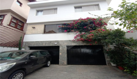 Casa à venda com 4 quartos, sendo 1 suíte,  em Santana, São Paulo, SP