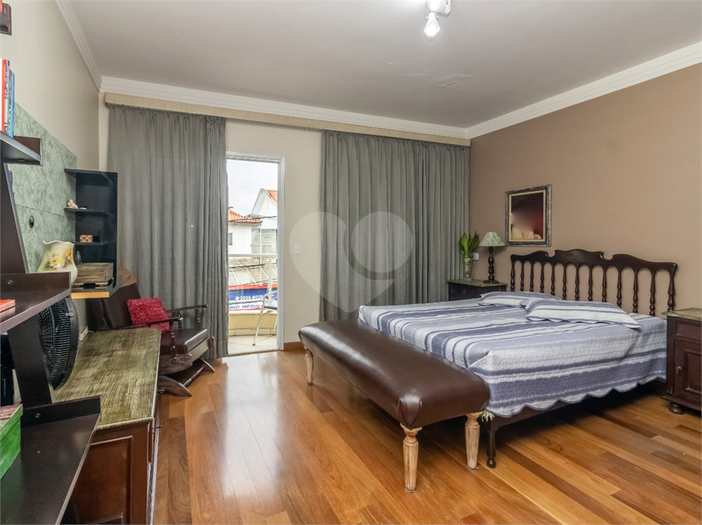 Sobrado à venda com 3 suítes em Vila Carrão, São Paulo, SP