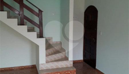 Sobrado à venda com 3 quartos em Tremembé, São Paulo, SP