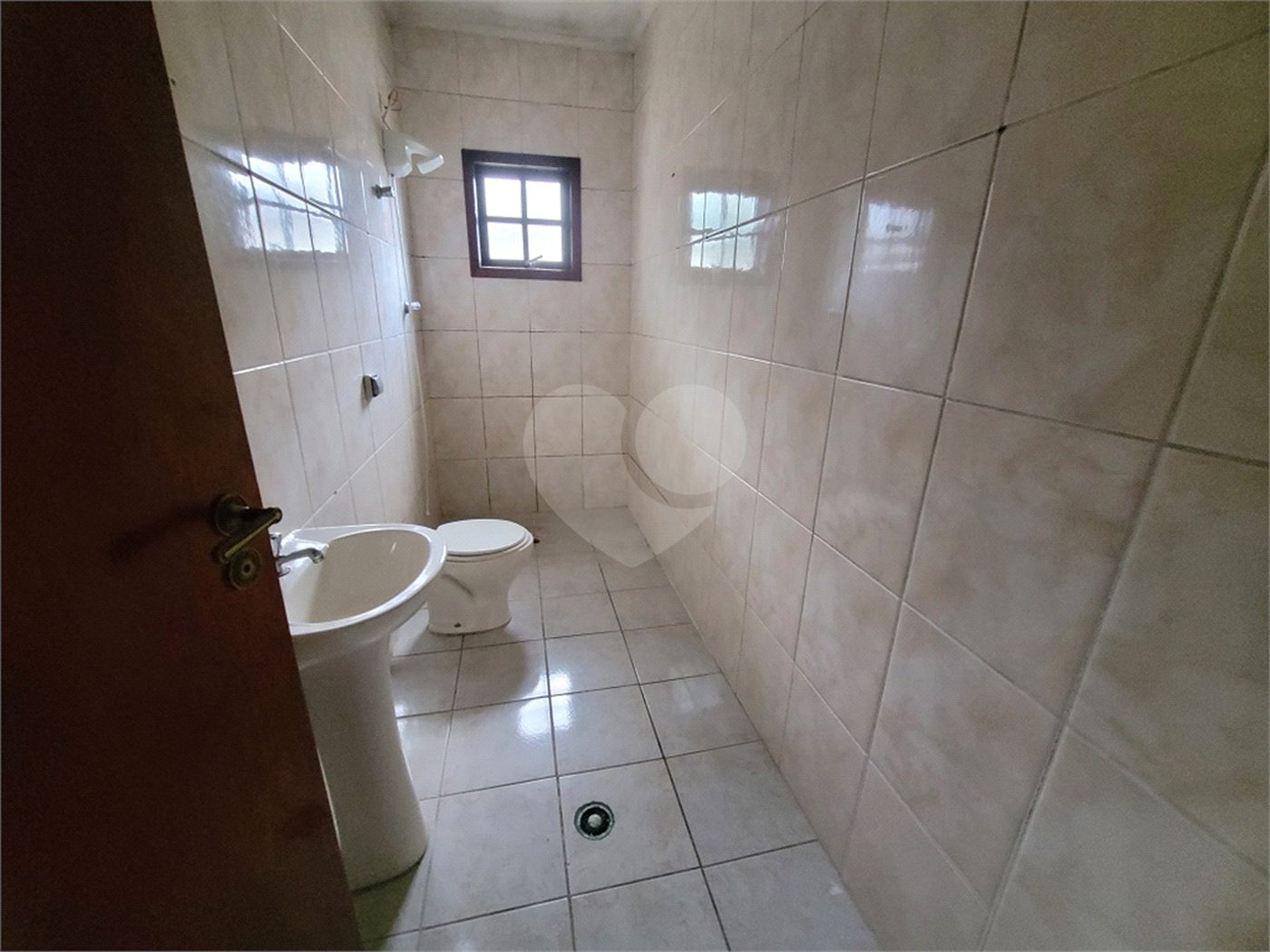 Casa de Vila para alugar com 6 quartos, sendo 4 suítes,  em Tucuruvi, São Paulo, SP