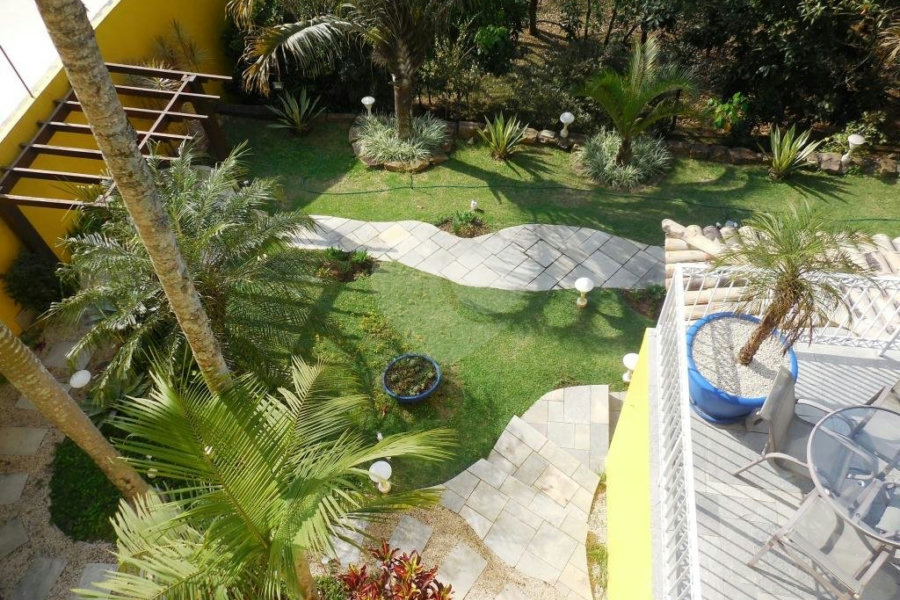 Casa à venda com 3 suítes no condomínio Itatinga I, São Paulo - SP