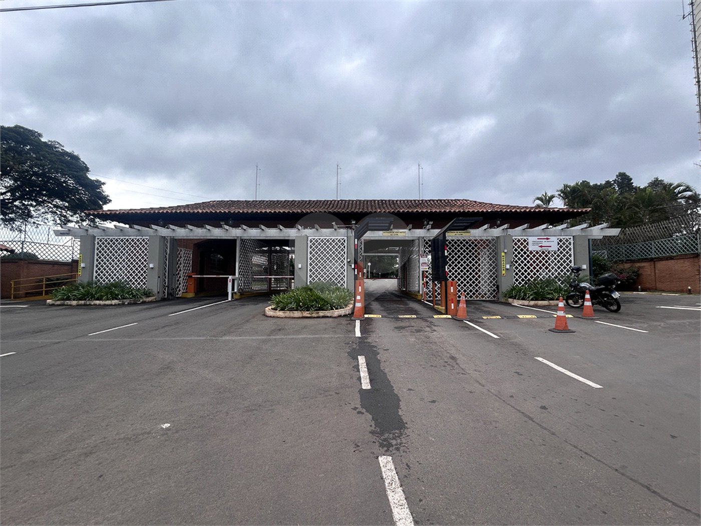Casa à venda com 5 quartos, sendo 2 suítes, em Parque Residencial Colina das Estrelas, Tatuí, SP
