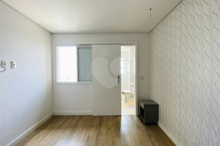 Apartamento à venda com 2 quartos, sendo 1 suíte,  no Centro, São Bernardo do Campo, SP