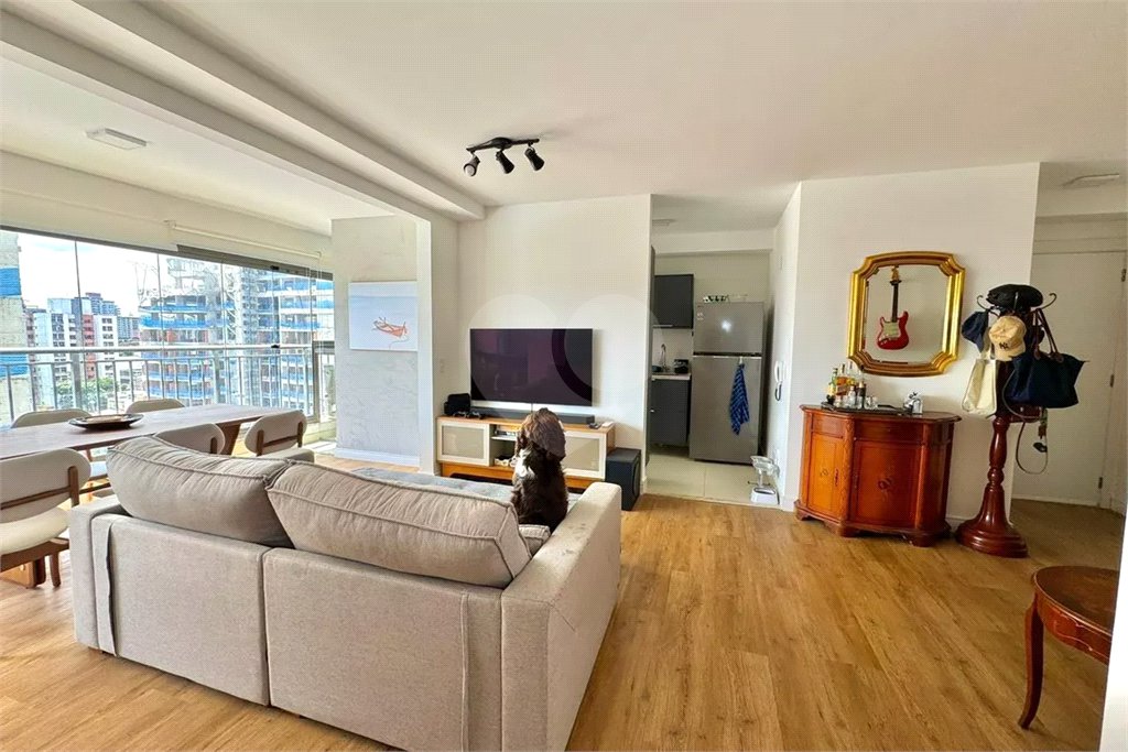 Apartamento à venda com 3 quartos, sendo 2 suítes,  em Chácara Santo Antônio, São Paulo, SP