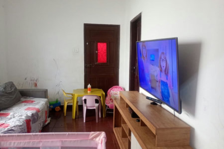 Casa com 5 dormitórios à venda, 200 m² por R$ 650.000,00 - Centro - São Vicente/SP