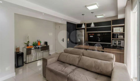 Apartamento à venda com 2 quartos, sendo 1 suíte,  em Vila Andrade, São Paulo, SP